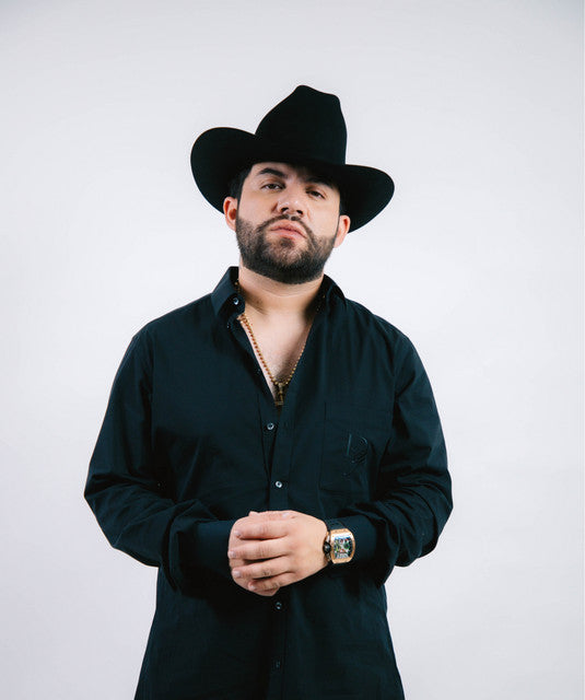 Luis R Conriquez